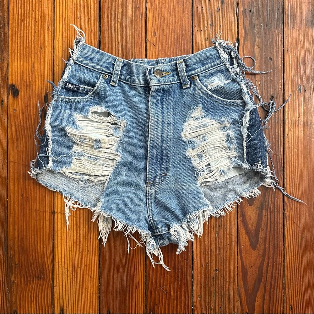 Mid-2010s Furst of a Kind re-sized vintage Lee Jean cheeky cutoffs